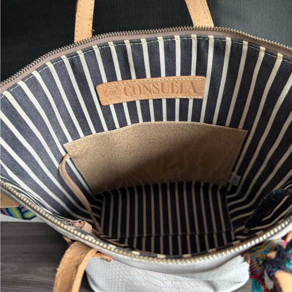 Consuela White and Tan Tote Bag with Textured Design - Picture 4 of 6